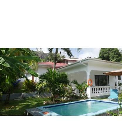 Hotel Ogumka, Self catering , Beoliere, Mahe Victoria Exterior foto